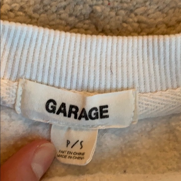 Crewneck - Picture 2 of 3